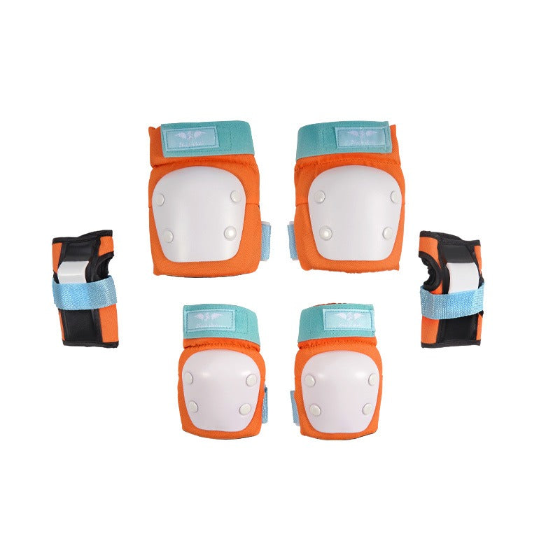Gear up, Get Out 6-Piece Safety Set